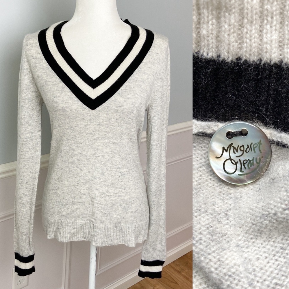 Margaret O'Leary V Neck Varsity Stripe Cashmere Sweater Grey Blue Size Medium